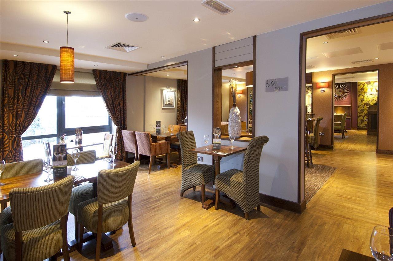 Premier Inn ソリフル エクステリア 写真