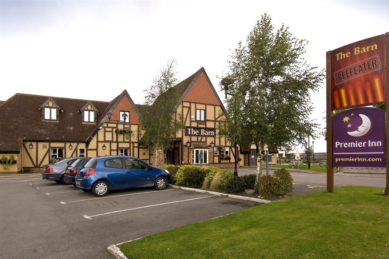 Premier Inn ソリフル エクステリア 写真