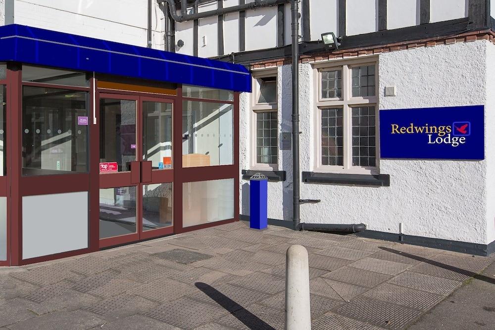 Premier Inn ソリフル エクステリア 写真